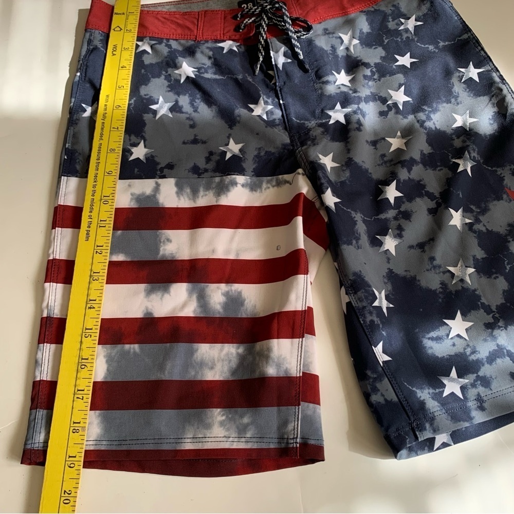 Hurley American Flag Board Shorts- Sz 28 - Picture 8 of 9